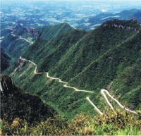 Vista da Serra do Rio do Rastro. Autor: Varlei Mariot (2006)